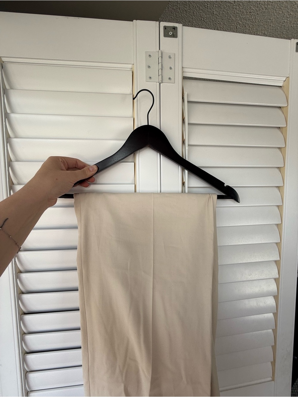 UNIQLO pleated wide leg pants - Sleek Minimal Design. BRAND NEW WITH TAGS